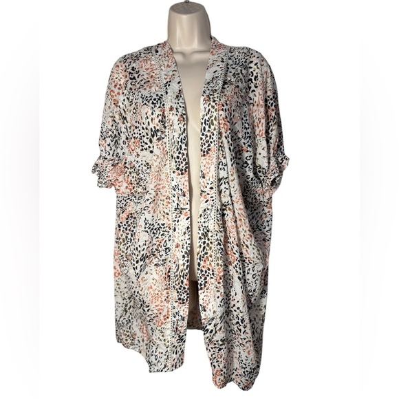 ARIAT Sweet Spring Kimono Wrap with smocked sleeves, size M/L - Picture 3 of 11